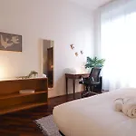 Primopiano - Rubens A Apartmán Milán